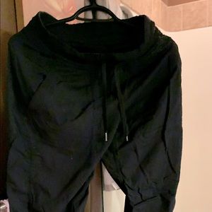 Lulu lemon studio pant